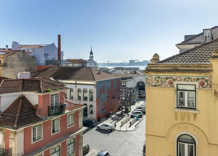 King Bed Suite, Loft With 3wc, Ac & Self-check-in. Apartman *