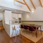 King Bed Suite, Loft With 3wc, Ac & Self-check-in. Διαμέρισμα