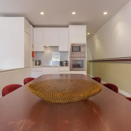 Apartamento King Bed Suite, Loft With 3wc, Ac & Self-check-in. *